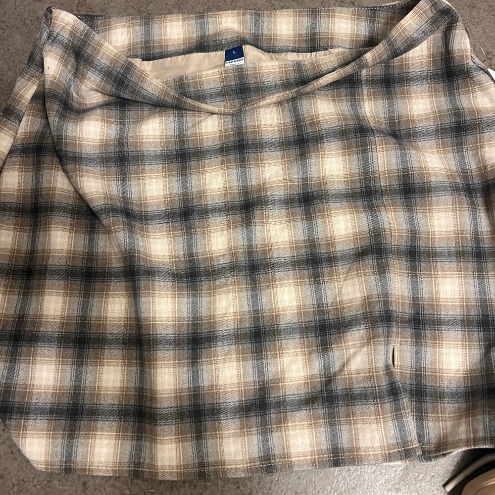 Old Navy Plaid A-Line Skirt in Beige, Gray and Blue